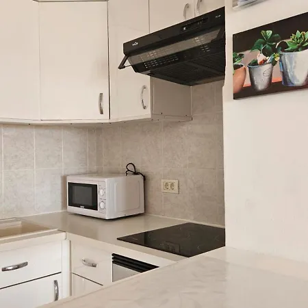 Santiago Beach, Cristianos With Air Conditioning Appartement *